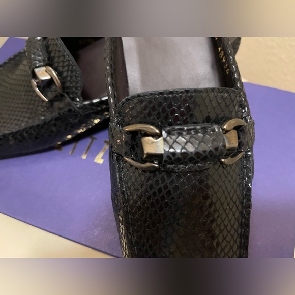 Stuart Weitzman Bobbit Serpentine shoes/Mules - Picture 2 of 10